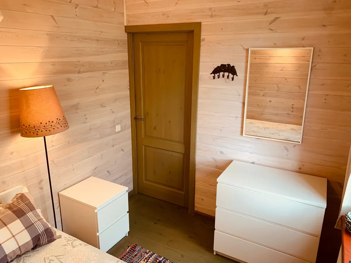 2 apartamentas: miegamasis