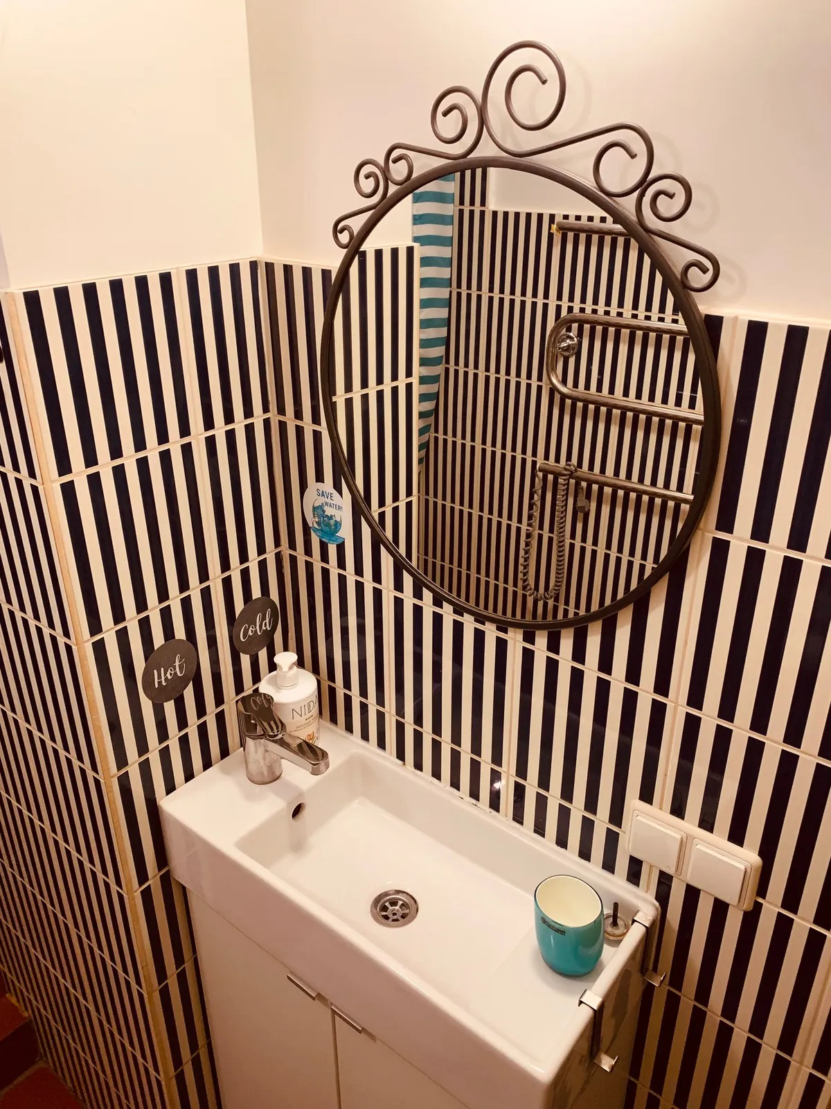3 apartamentas: praustuvas