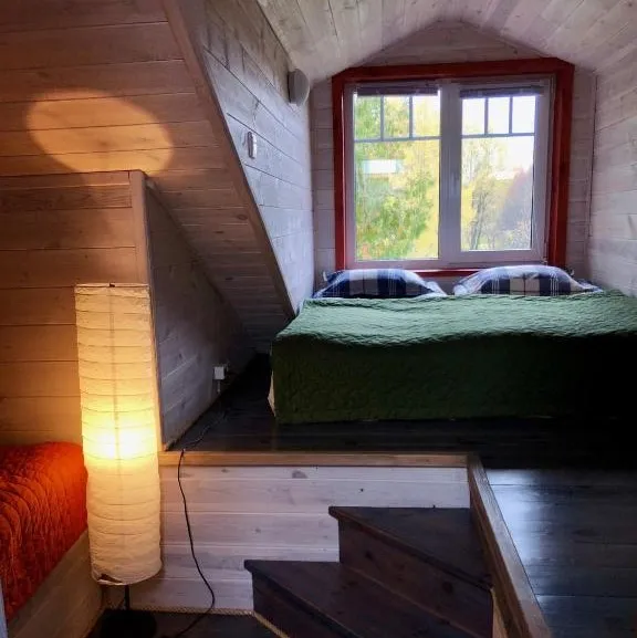 Apartment 4 — Two levels with an attic bedroom (1/3)